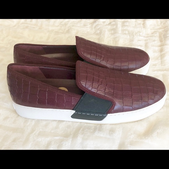 1.STATE Wayland Slip-On Sneakers - Picture 1 of 8